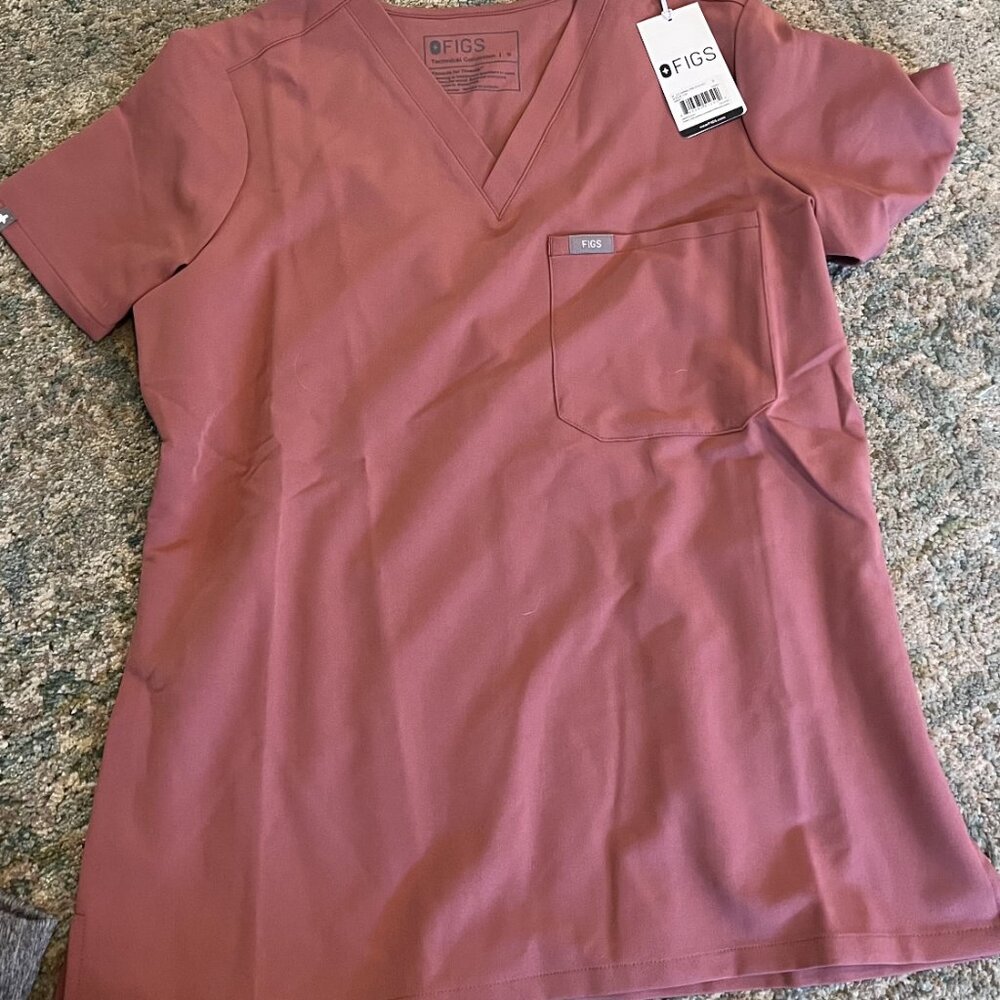 Catarina One-Pocket Scrub Top